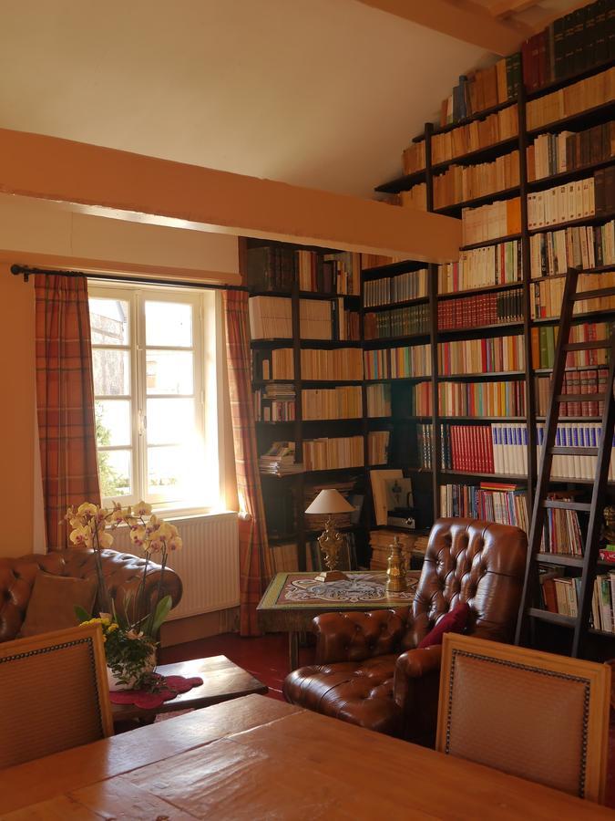Le Puits D'Angle Bed & Breakfast Thibivillers ภายนอก รูปภาพ
