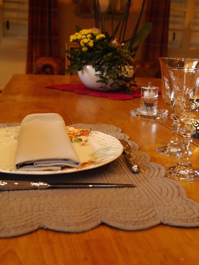 Le Puits D'Angle Bed & Breakfast Thibivillers ภายนอก รูปภาพ