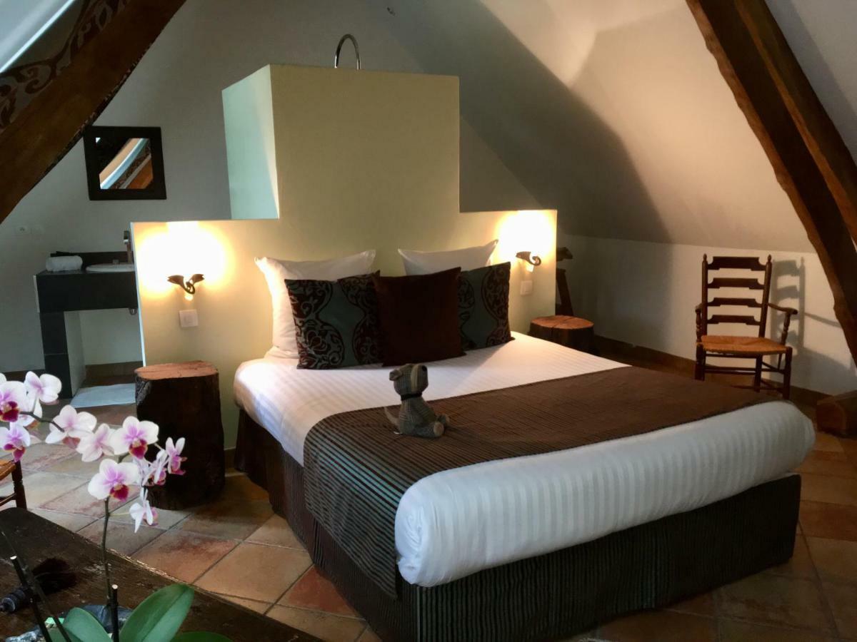 Le Puits D'Angle Bed & Breakfast Thibivillers ภายนอก รูปภาพ